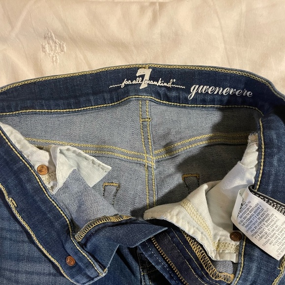For All Man Kind 7 Jeans, Medium Wash, Size 26 Gwenevere Jean - Picture 3 of 4